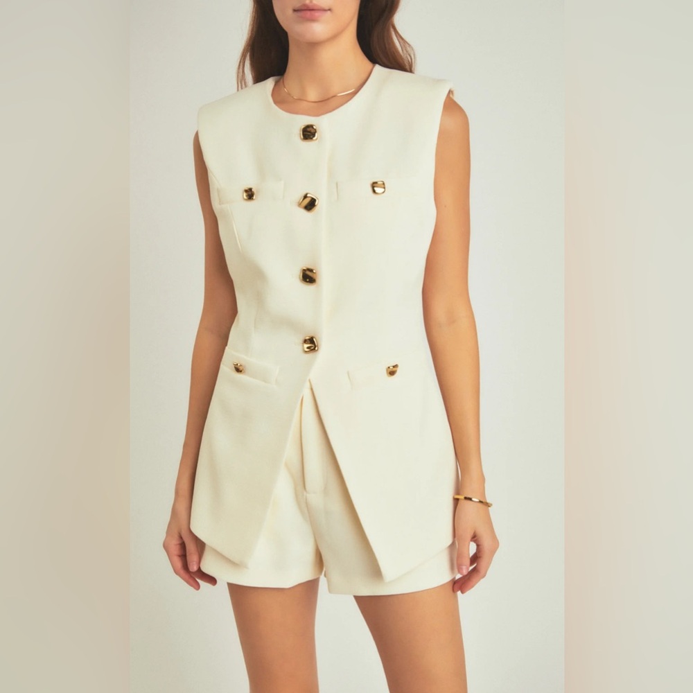 GOLD POINTED LONG VEST - Picture 10 of 11